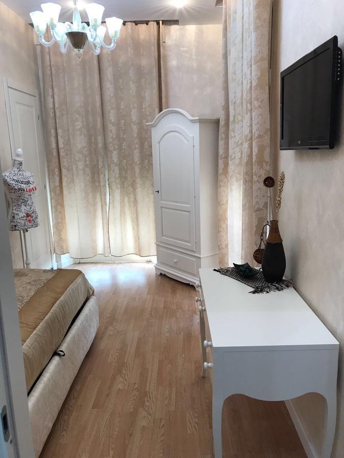 Donna Margharet Bed and Breakfast Crotone Eksteriør billede